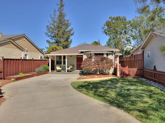 2nd image of 378 Vaughn Ave