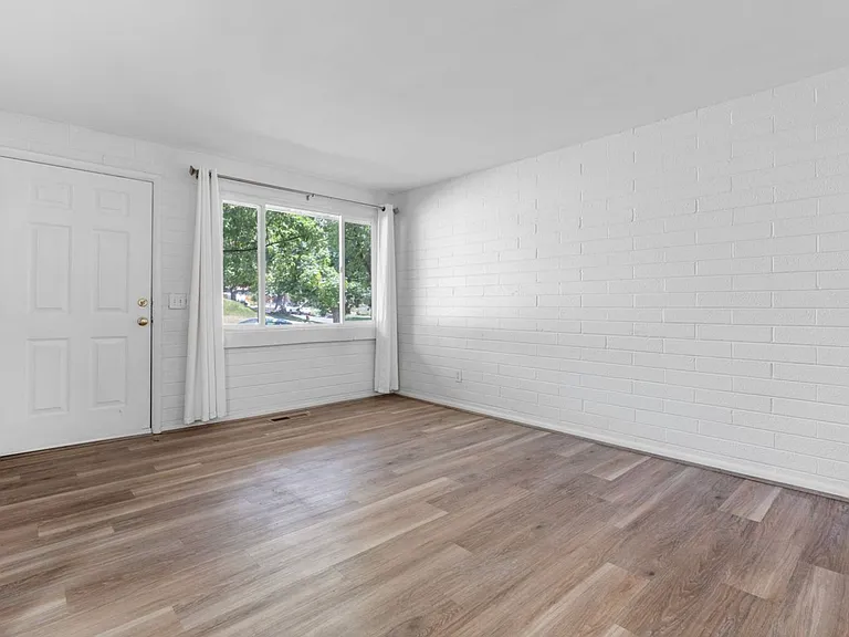 255 K St — Photo 4