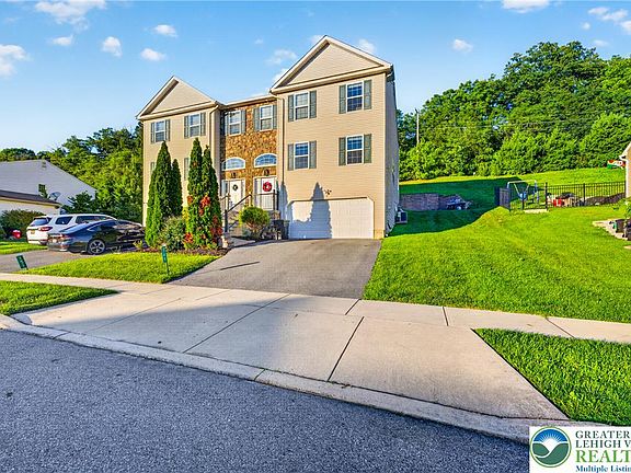 3rd image of 149 Frank Dr