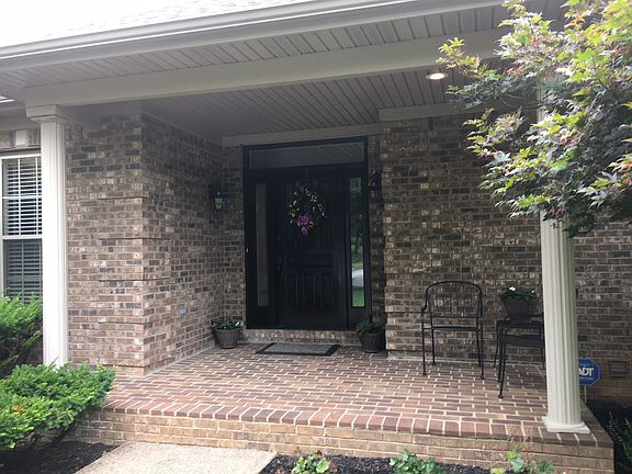 4th image of 3225 Wellington Ln