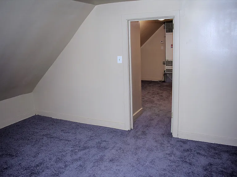 4835 W Congress Pkwy — Photo 24