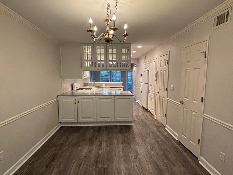 1146 Haven Brook Ln — Photo 6