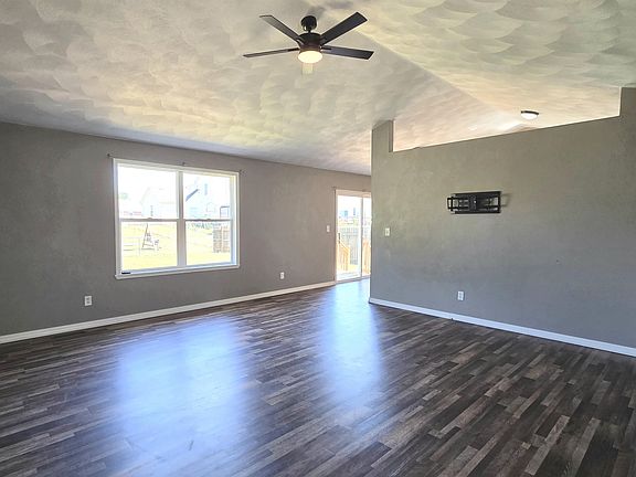 3rd image of 14127 Winnward Way