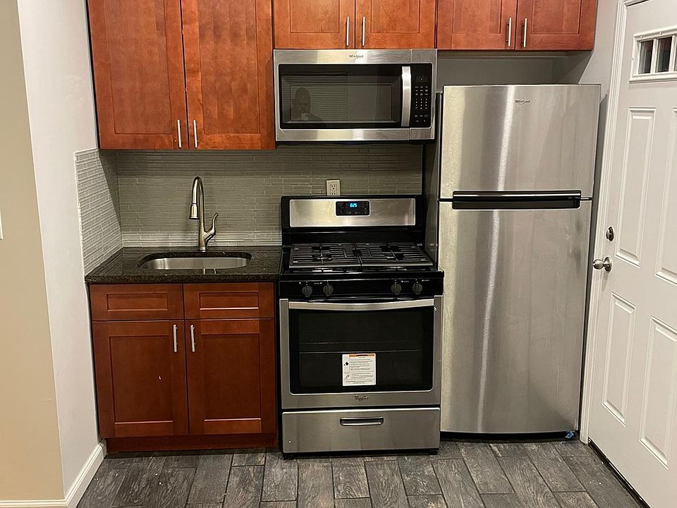 1st image of 4381 De Reimer Ave #1