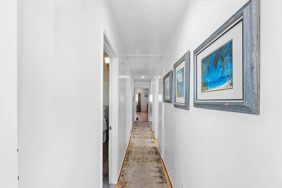 4 bed, 1484 sqft, $12,000 — Photo 2