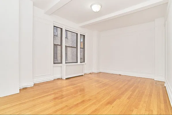 Rented by Living New York | media 10