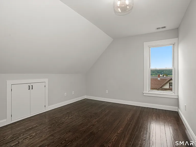 174 Coram Ave #3 — Photo 7