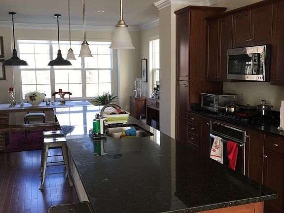 Kitchen & Dining Room