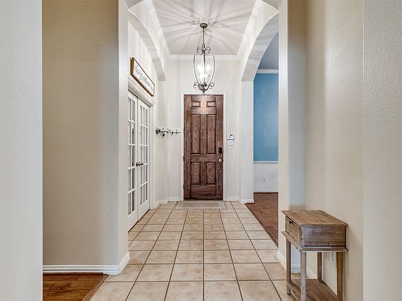 3rd image of 3609 Dalton St