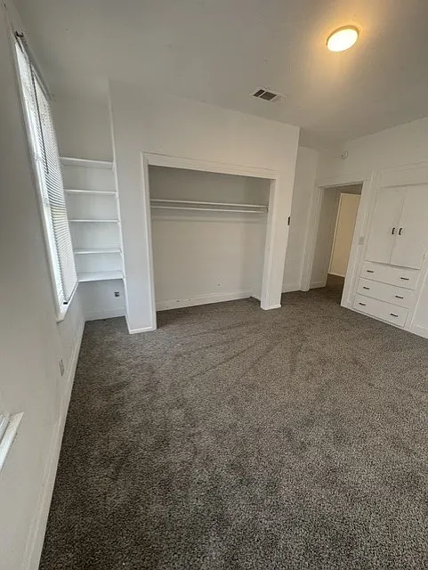 704 West Richard Avenue - B2 — Photo 4