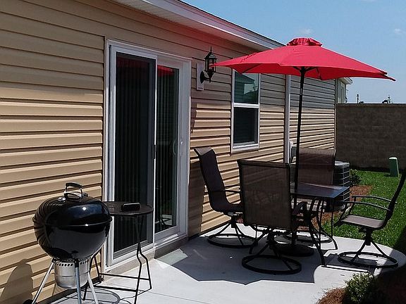 3rd image of 2766 Mitchell Pl