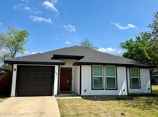 634 Bethpage Ave, Dallas, TX 75217