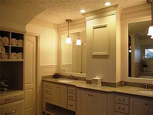 4th image of 7094 Oakwood Cir