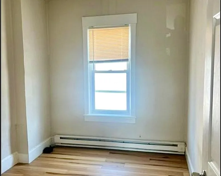 168 Whitehall Street — Photo 6