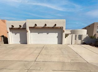 6331 Pima Pl NW, Albuquerque, NM 87120