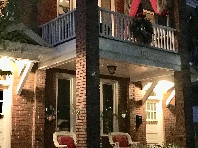 Bull St — Photo 1