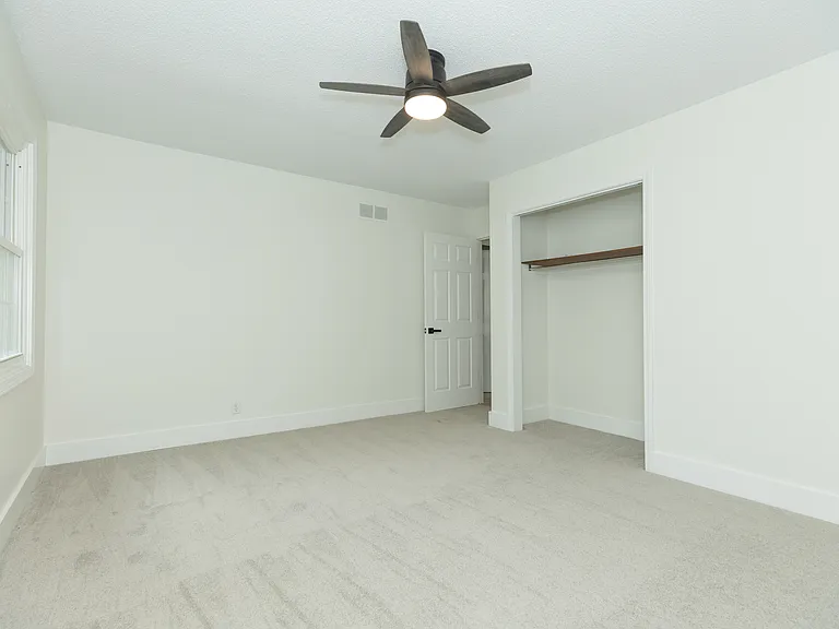 711 Carole Pl — Photo 19