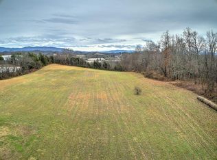 5835 High St #11E, Piney Flats, TN 37686