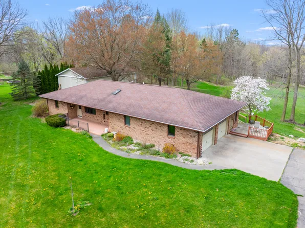 7325 E Ml Ave, Kalamazoo, MI 49048