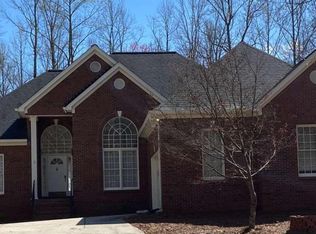 320 Red Bank Rd, Alpharetta, GA 30004