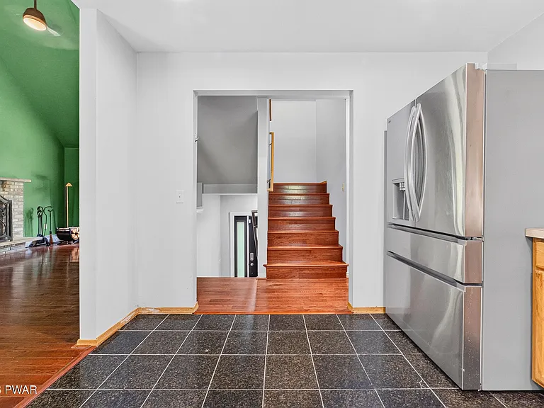 115 Blackberry Dr — Photo 23