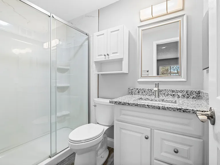 2601 Pine Lake Ter #B — Photo 13
