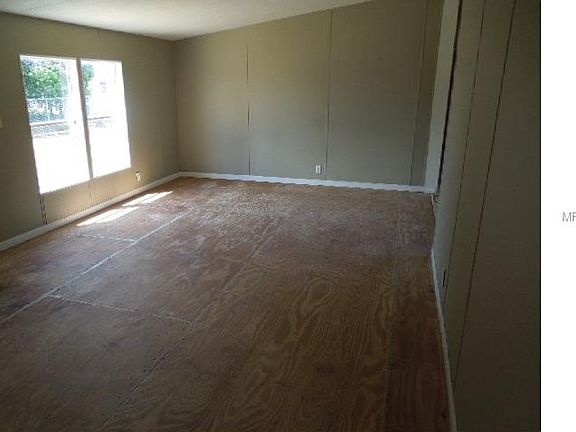 3rd image of 329 10th St N