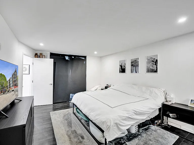 3800 N Hills Dr #301 — Photo 21