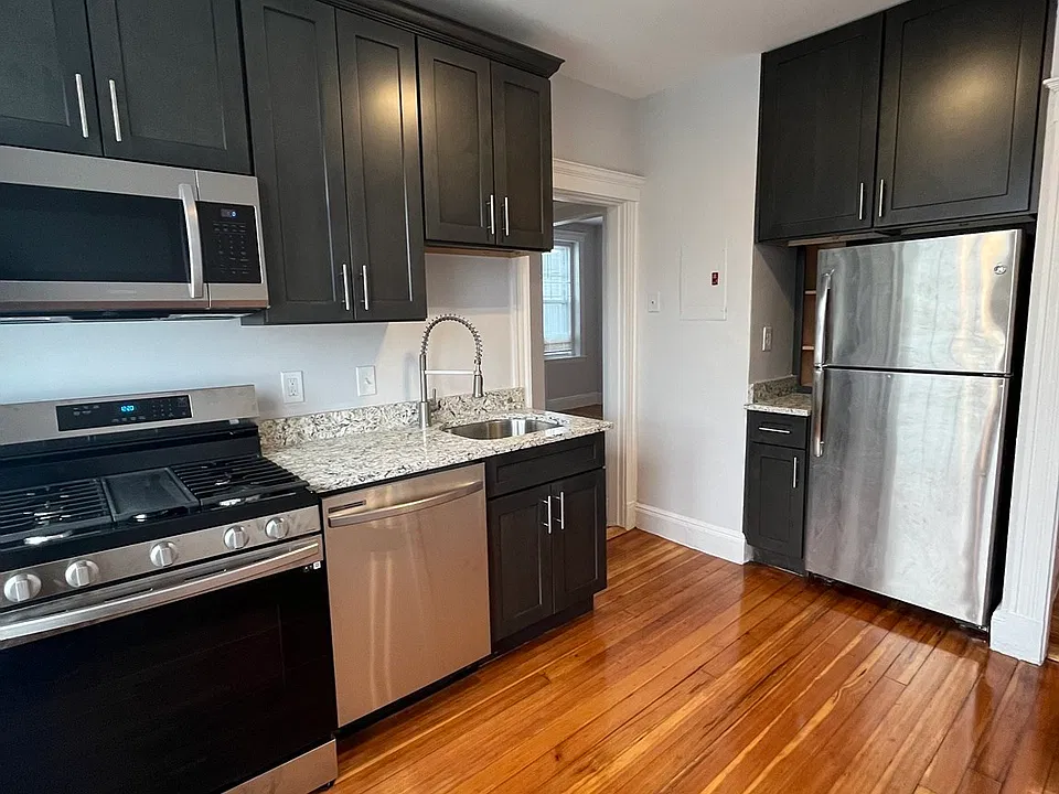 343 S Huntington Ave #12