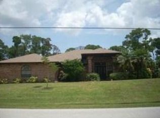 2517 SE Delano Rd, Port Saint Lucie, FL 34952