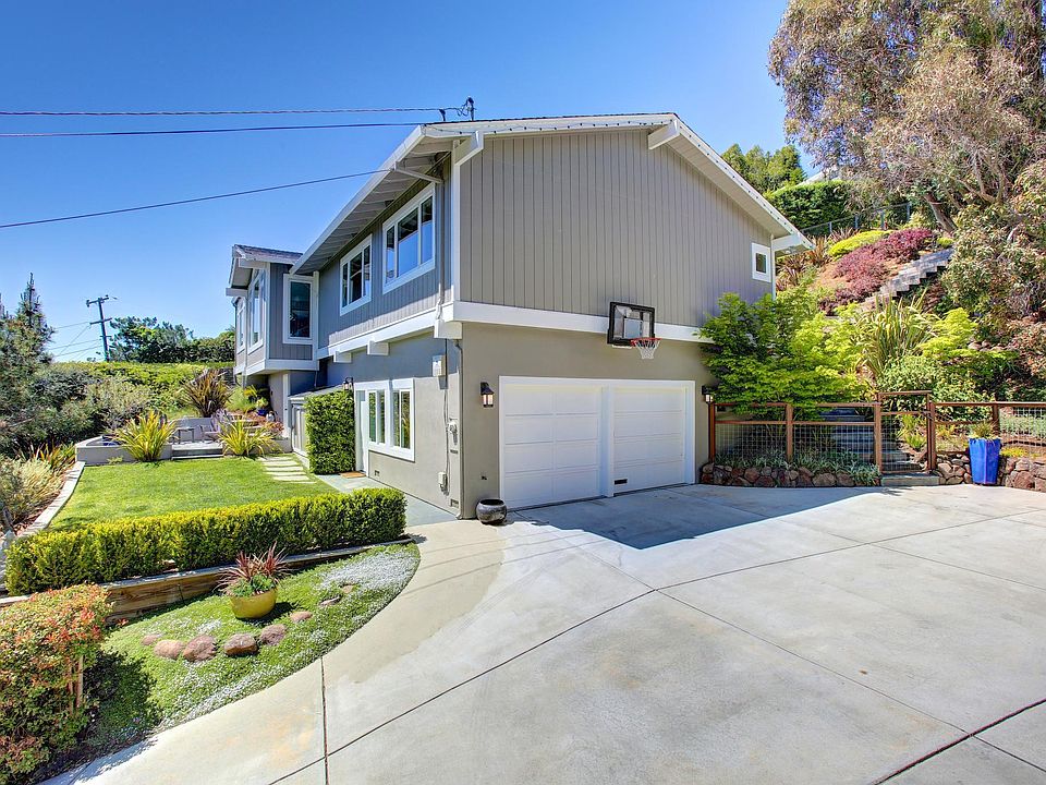 Home view from driveway