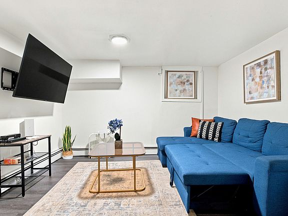 2nd image of 195 Sylvan Ave #1B