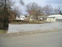 1st image of 415 7th St
