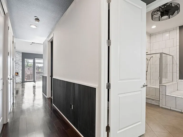 2100 N Humboldt St #306 — Photo 16