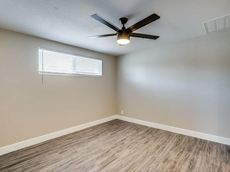 603 S Bellview — Photo 6