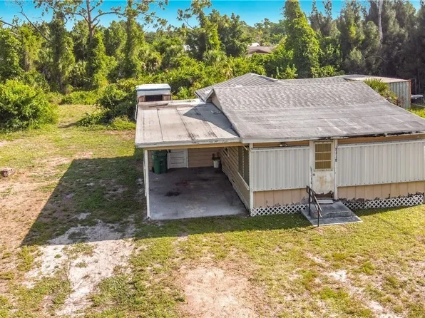 8318 Roosevelt St, Englewood, FL 34224