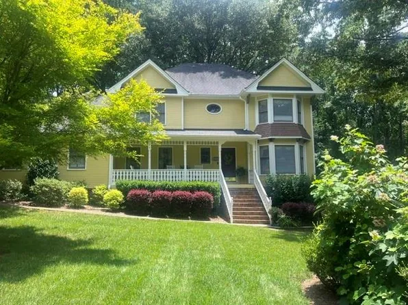 2638 Colony Cir, Snellville, GA 30078