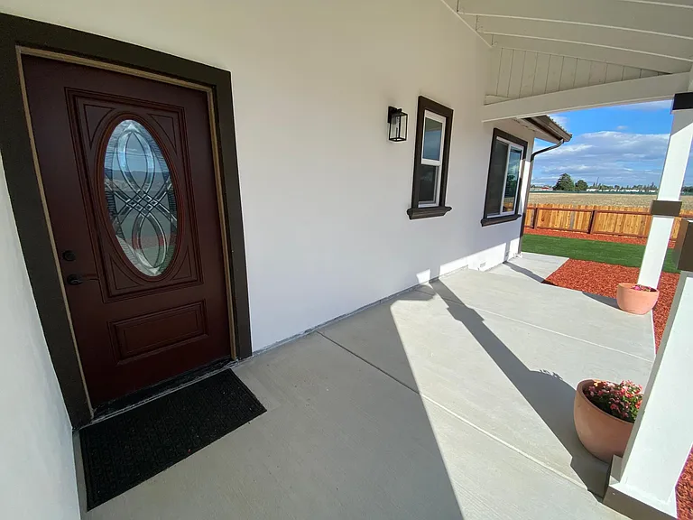 9672 Monterey Hwy — Photo 15