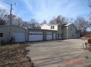 13611 Degraff Rd, Rogers, AR 72756