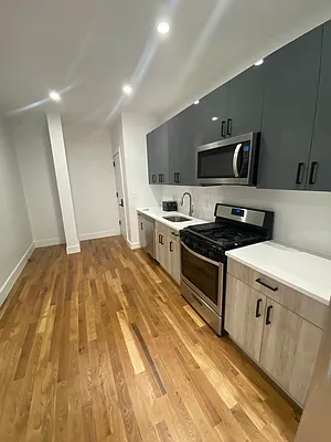 Rented by City Prime Commercial Realty  | media 1