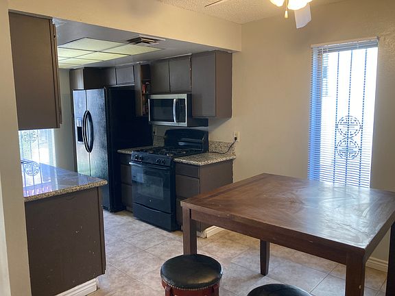3rd image of 1405 Vegas Valley Dr APT 291