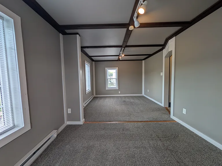 56 Franklin Ave #B — Photo 9