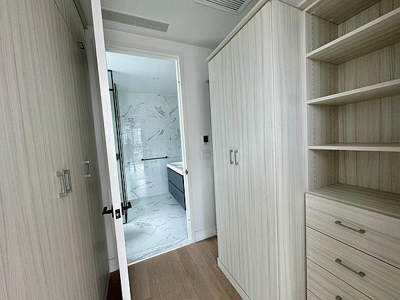 4th image of 22-43 Jackson Ave #6A