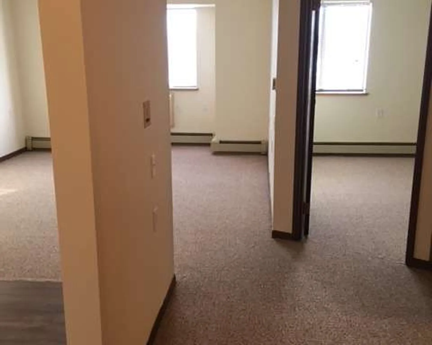 Stone Creek Willowbrook Apartments — Photo 2