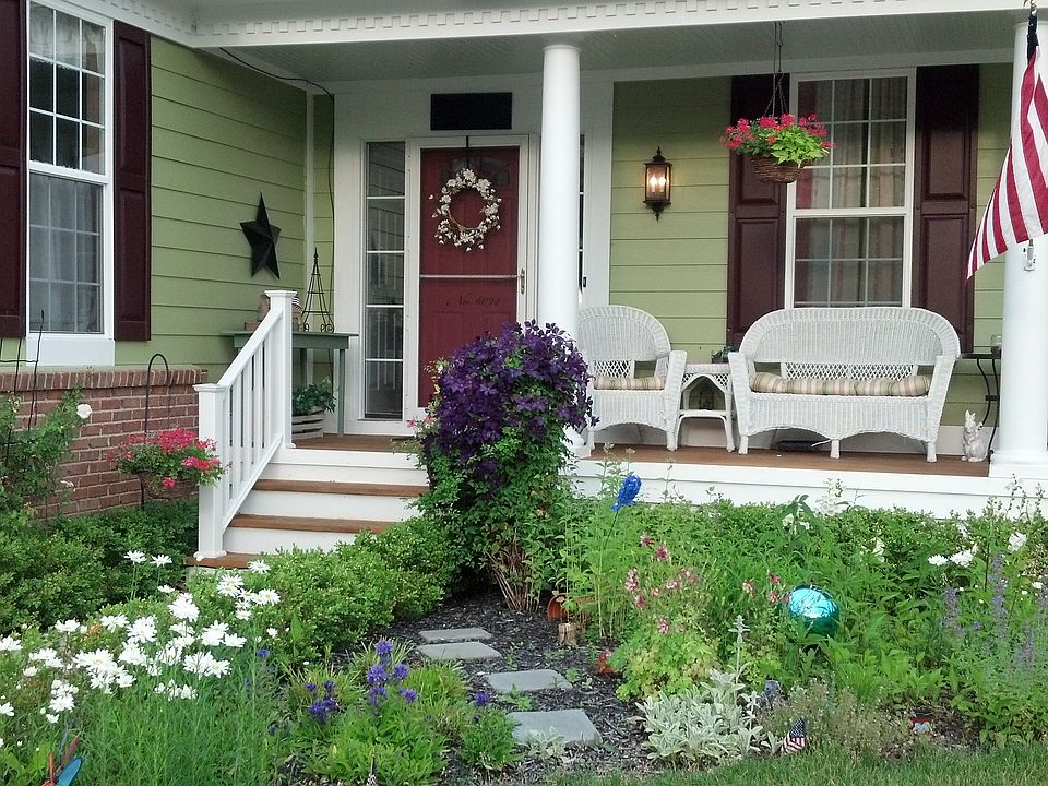 2nd image of 6094 Village Ct