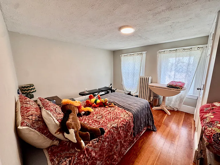 87 Burget Ave #2 — Photo 15