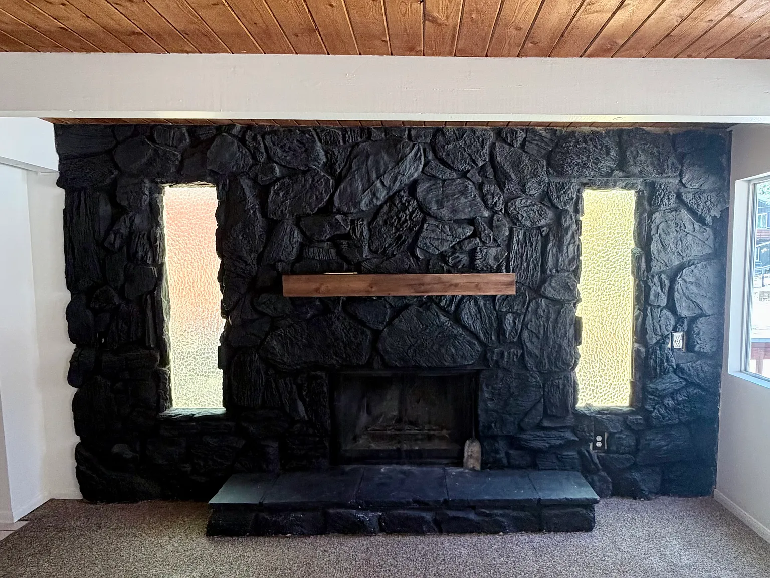 2 bed, 1.5 bath, 896 sqft, $1,850 — Photo 3