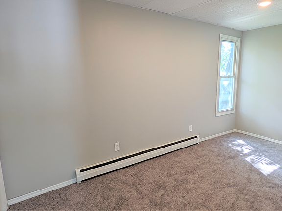 4th image of 594 4th St Floor 3