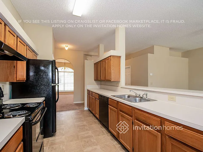 5335 Blue Pacific Dr W — Photo 3