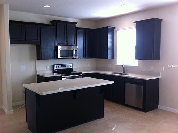 2nd image of 4987 Longmeadow Park St